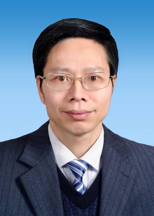 陈强(重庆市忠县人大常委会原主任)