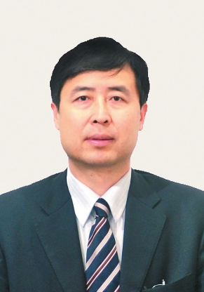 李松(云南昆明医科大学党委副书记)