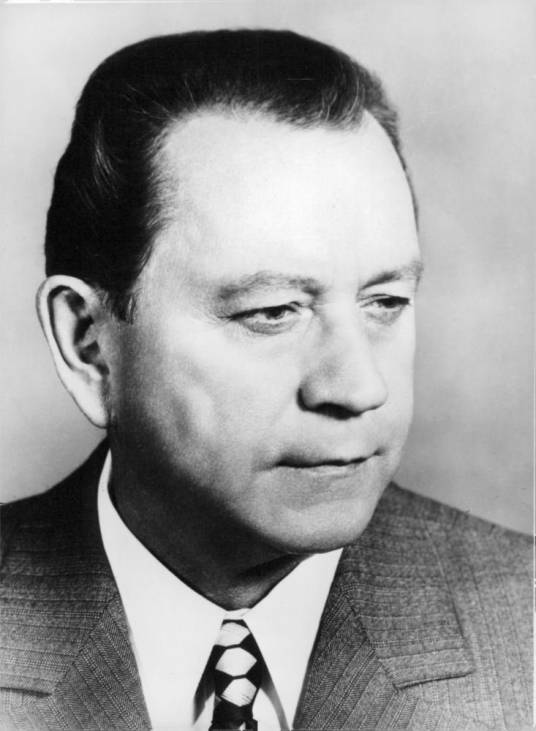 阿洛伊斯·英德拉