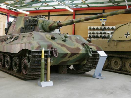 虎王式重型坦克