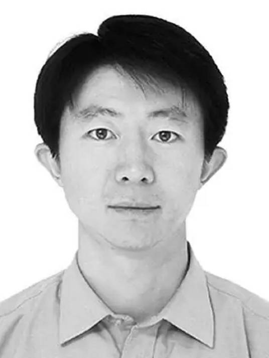 周明明(厦门航空有限公司飞行技术部副总经理)