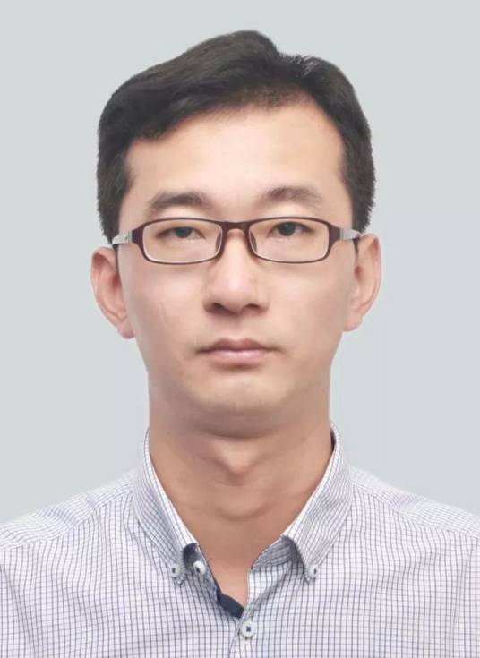 韩阳（上海市虹口区绿化市容局副局长）