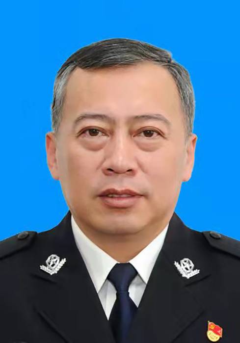 邓驰(黑龙江省公安厅副厅长)