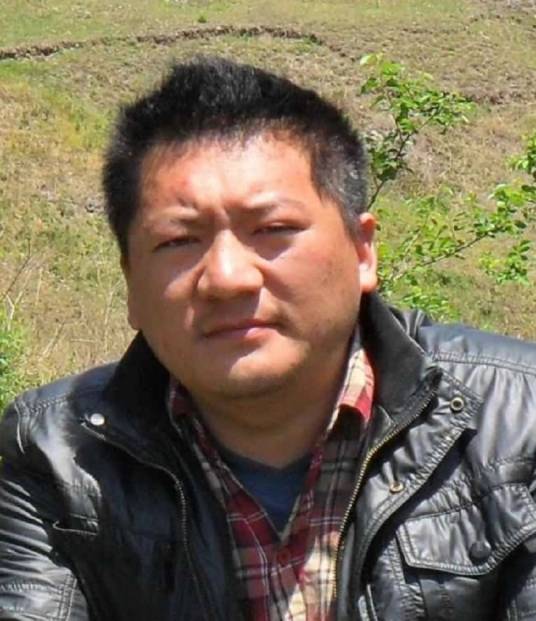 陈扬(扬州大学特聘书法教授)