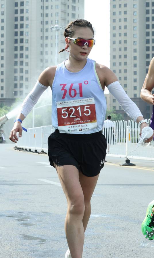 赵娜（中国女子马拉松运动员）