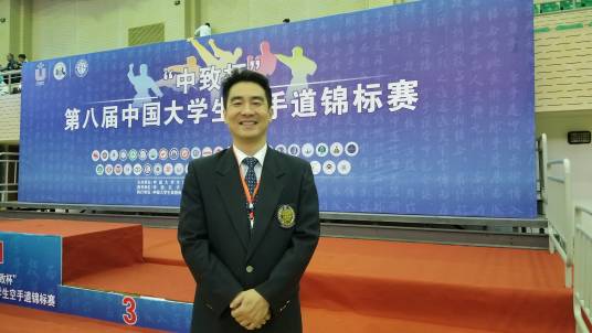 张磊(中国空手道教练)