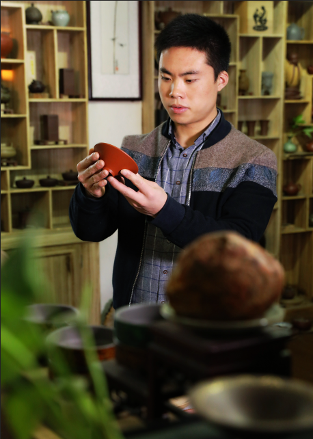 吴勇(工艺美术师)