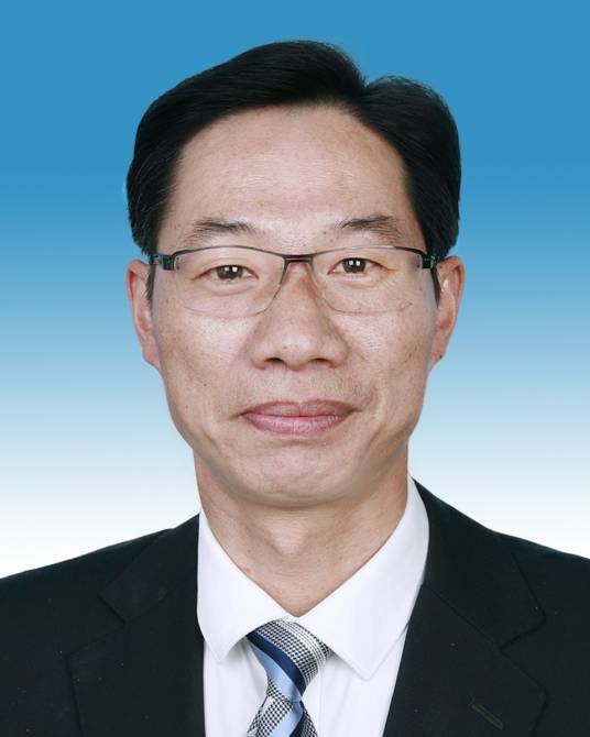 叶新（浙江省法学会党组成员、专职副会长）