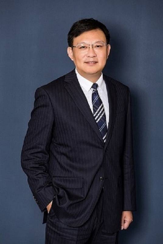 程峰（武汉众邦银行董事长）