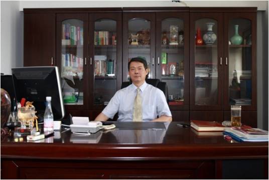 何进(奔奥安达董事长)