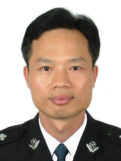 周岳林（广东省潮州市人民政府副市长、市公安局局长、督察长）