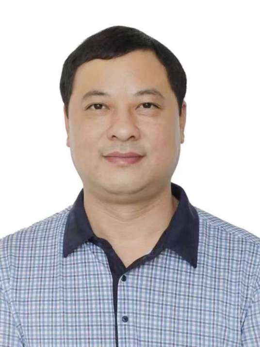 罗毅(江西省宜春市人民政府办公室副主任)