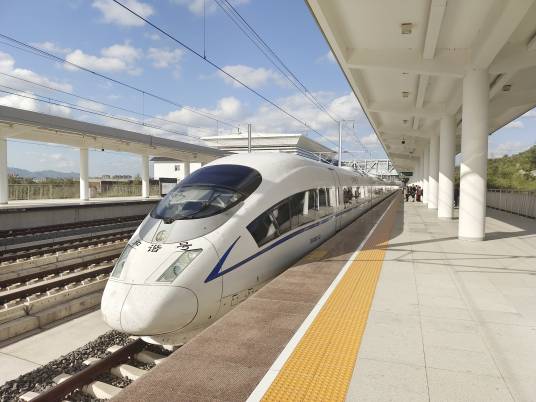 和谐号CRH380B型电力动车组