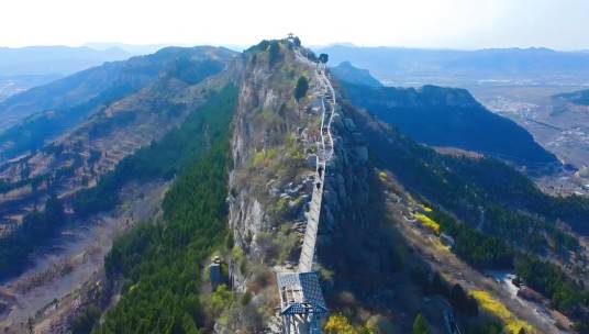 灵岩大佛山景区