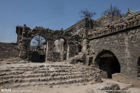 老村村(云南昆明市东川区铜都镇下辖村)