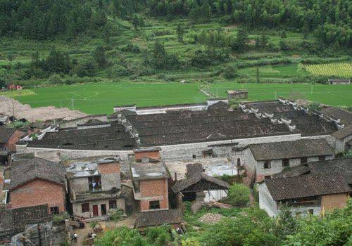 东华山景区（江西省黎川县华山场管辖区）