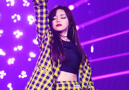 我们的爱(黄霄云演唱歌曲)