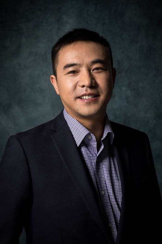 姚彦中(京东集团大商超全渠道事业群总裁)