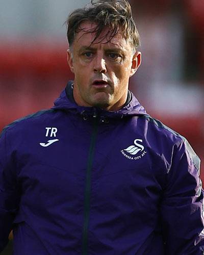 托尼·罗伯茨（威尔士足球运动员、教练）