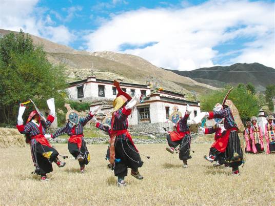 藏戏（日喀则仁布江嘎尔）