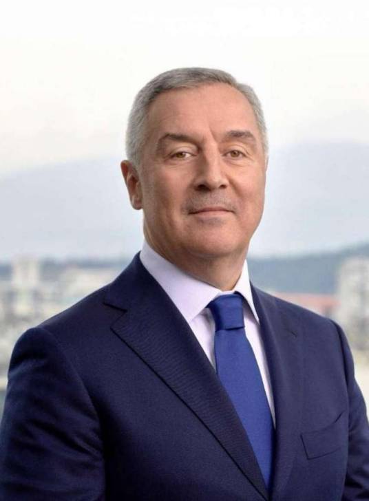 米洛·久卡诺维奇