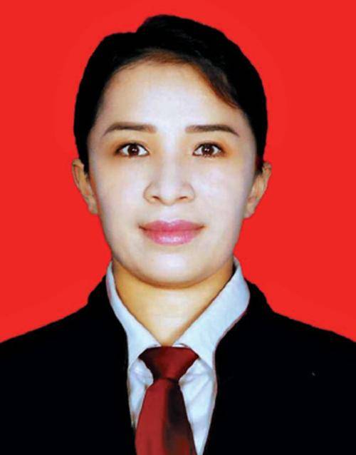 阿依努尔·哈力克