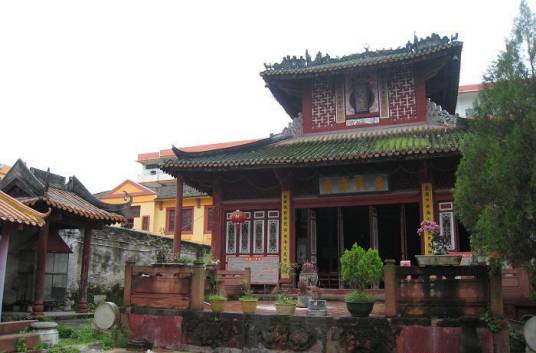 大成殿（广西北流孔庙大成殿）