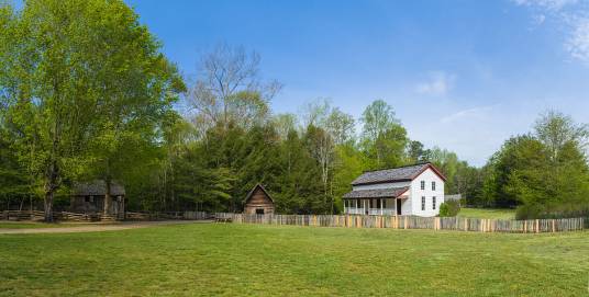 布朗特县(美国马萨诸塞州布朗特县)