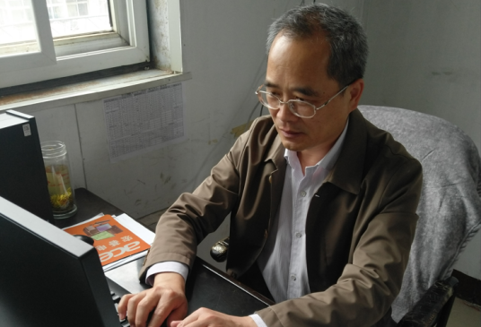 张劲(安徽省泗县融媒体中心(广播电视台)总编辑)