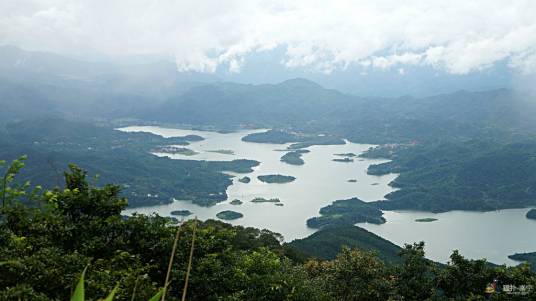南山（青海西宁南山）