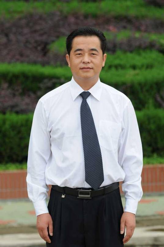 孙宁（湖北安陆一中原校长）