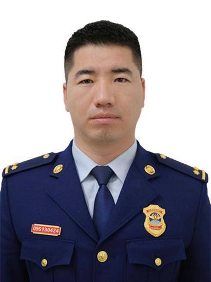 孙飞虎(新疆维吾尔自治区森林消防总队阿勒泰支队应急通信与车辆勤务中队政治指导员、三级指挥员消防救援衔)