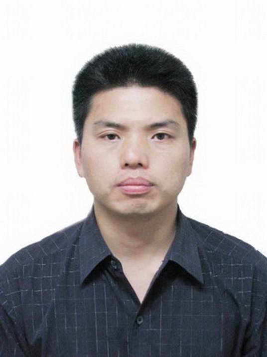 张红（湖南大学法学院副教授）